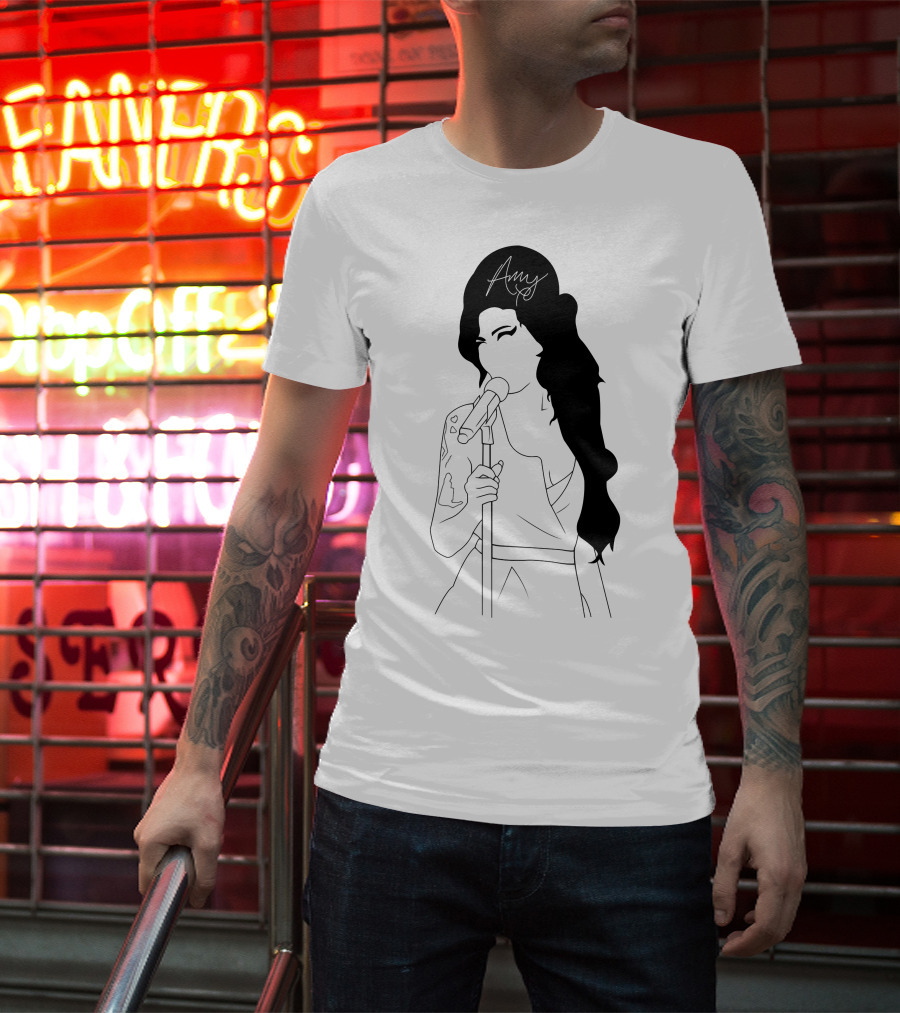 Amy Winehouse Line Art With Signature Mic Pose T-Shirt