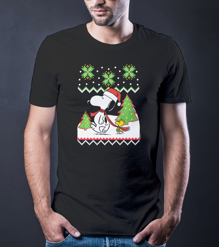 Peanuts Santa Snoopy Woodstock Snow Christmas Trees T-Shirt