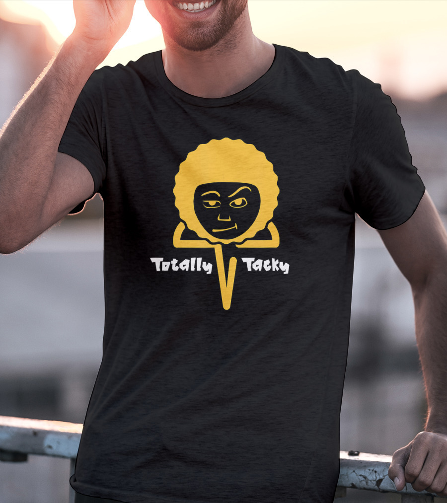 Totally Tacky Retro Smirking Yellow Afro Face T-Shirt