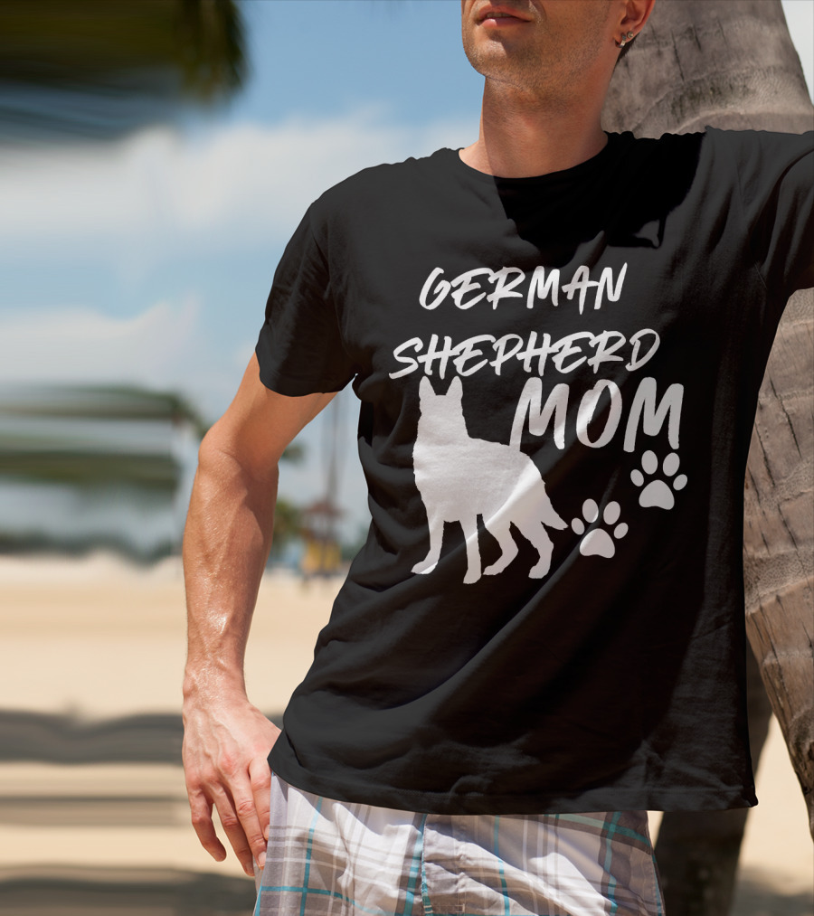 GERMAN SHEPHERD MOM 179 T-Shirt