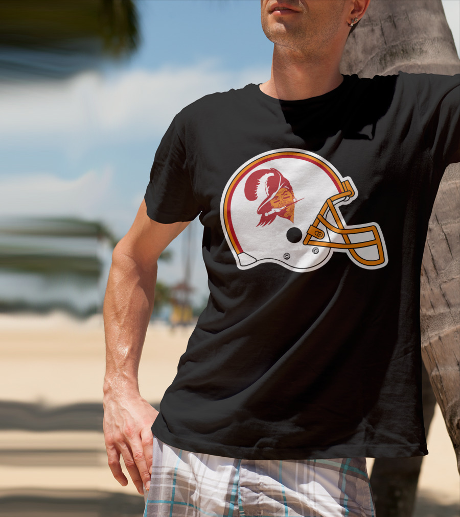 Brady Tompa Bay Buccaneers NFL Retro Helmet T-Shirt