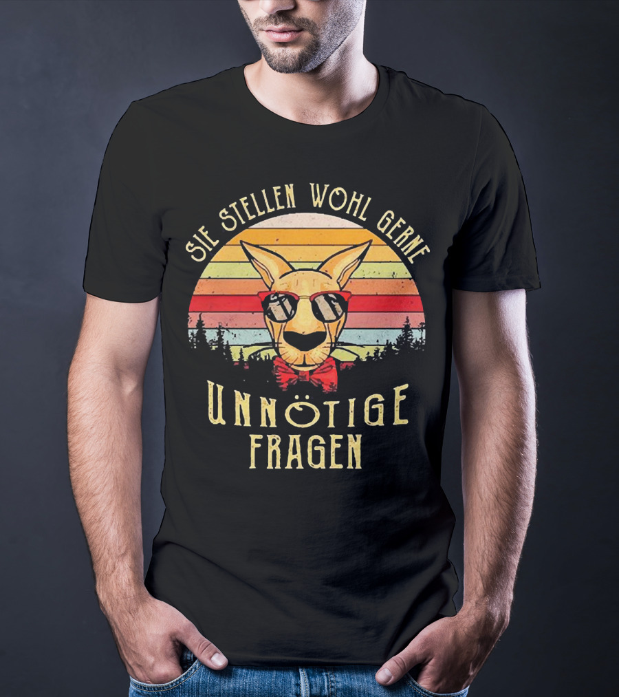 Sie Stellen Wohl Gerne Unnötige Fragen Retro Kangaroo With Sunglasses And Bow Tie Forest Stripes T-Shirt
