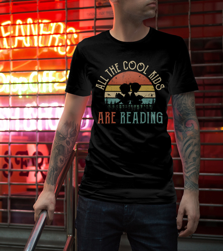 All The Cool Kids Are Reading Vintage Retro Sunset T-Shirt