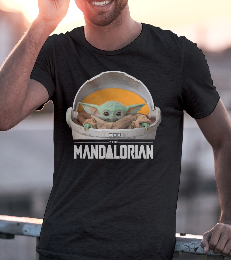 Star Wars The Mandalorian The Child In Floating Pod Iconic Character T-Shirt