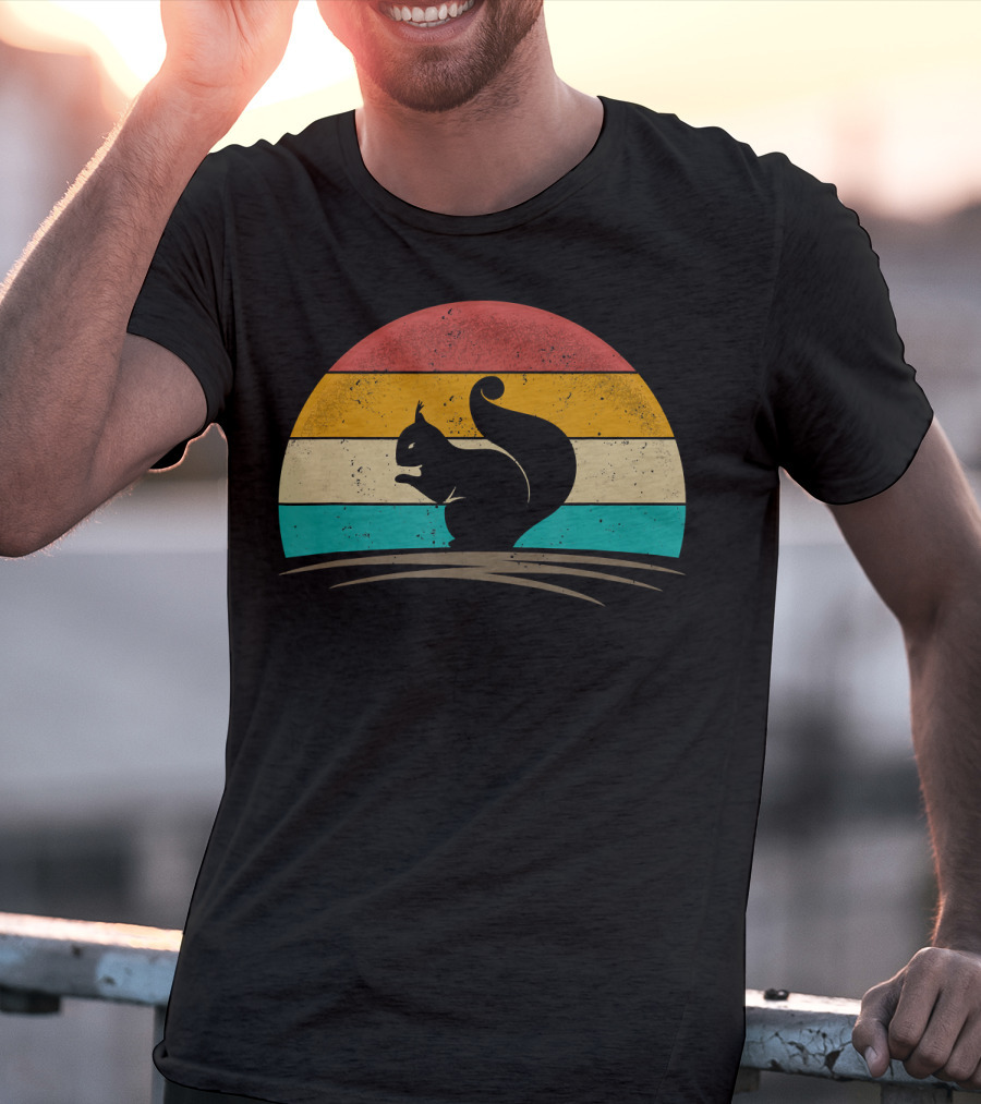 Squirrel Retro Vintage 70s Sunset Stripes T-Shirt