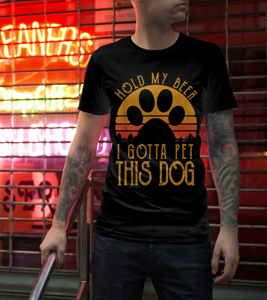 Hold My Beer I Gotta Pet This Dog Retro Vintage Paw Print Sunset T-Shirt