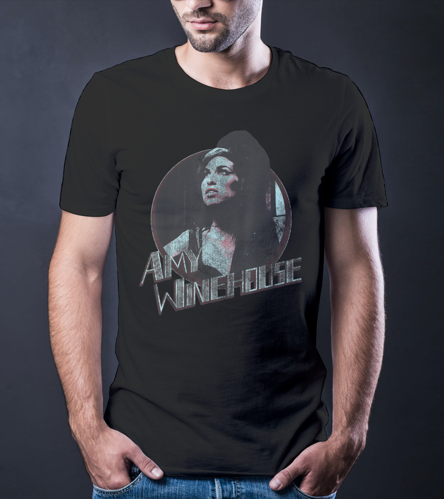 Amy Winehouse Vintage Circle T-Shirt