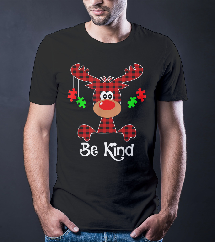 Be Kind Checkered Reindeer With Puzzle Pieces Autism Awareness Christmas T-Shirt
