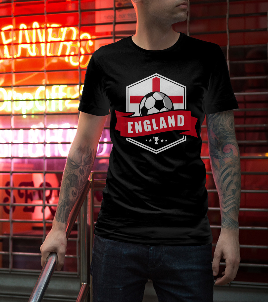 England Soccer Team Flag Ball Trophy Icon England T-Shirt