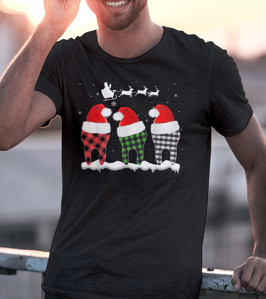 Funny Dentist Hygienists Christmas Pajama Santa Tooth Plaid T-Shirt
