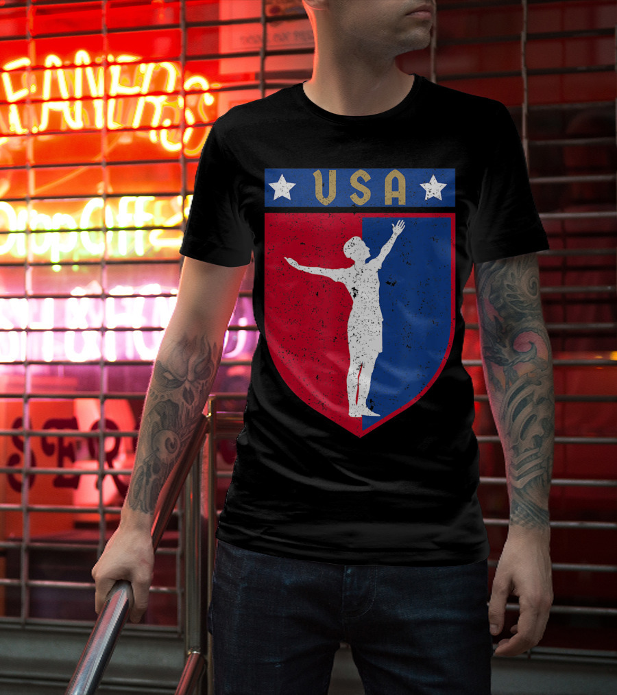 USA Distressed Red White Blue Soccer Emblem T-Shirt