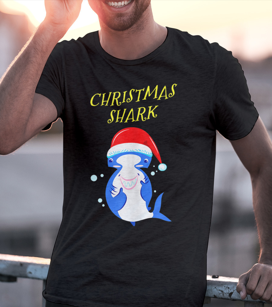 Christmas Shark Hammerhead Santa Hat T-Shirt