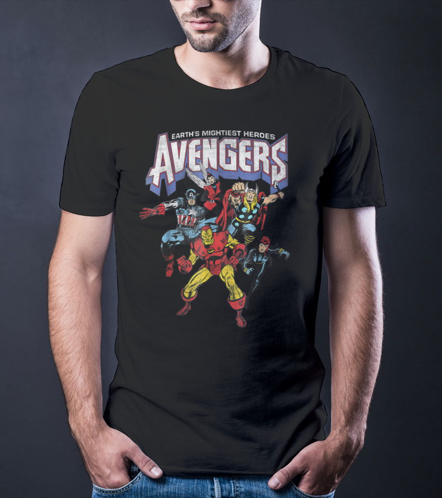 Earth's Mightiest Heroes Avengers Classic Vintage Group Shot T-Shirt