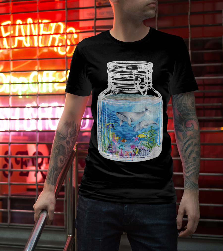 Underwater Terrarium Ocean Fish Whales In Glass Jar T-Shirt