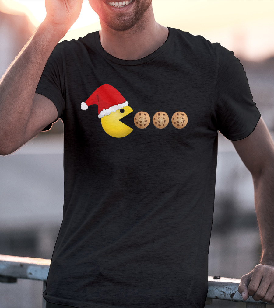 Funny Christmas Santa Pac-Man Cookies Classic Video Game T-Shirt