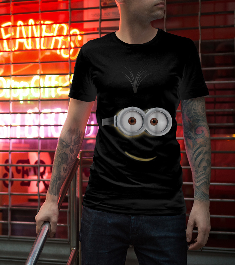 Despicable Me Minions Kevin Face Smile Eyes Goggles Hair T-Shirt