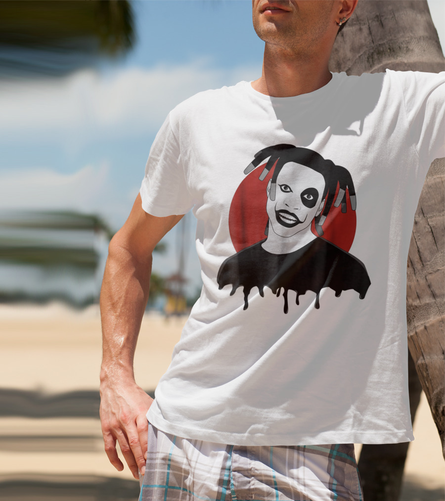Denzel Curry Smiling Monochrome Portrait With Dreadlocks And Red Circle Background T-Shirt