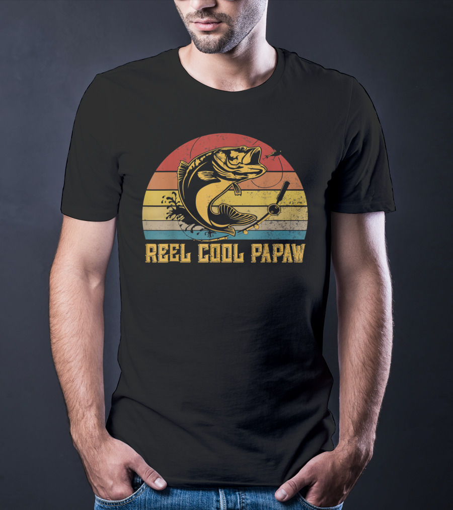 Father's Day Vintage Reel Cool Papaw Fishing Retro Stripes T-Shirt