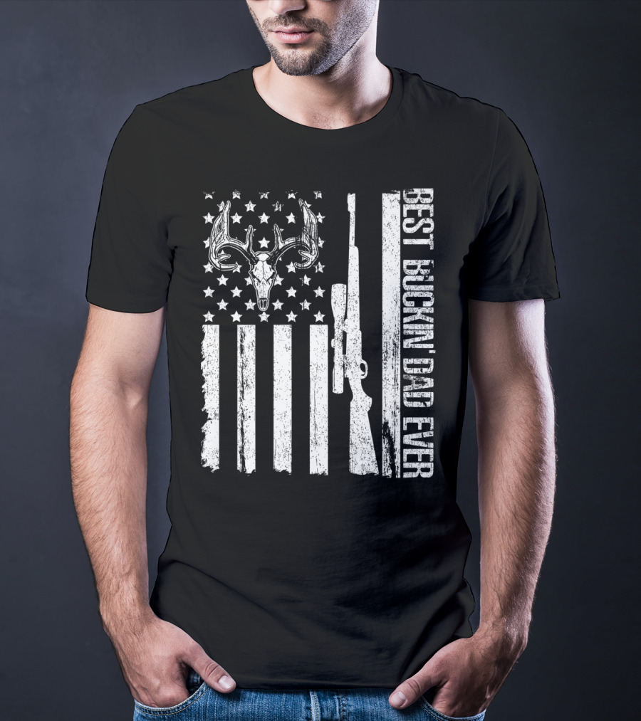 Deer Hunting US Flag Best Buckin Dad Ever Vintage Rifle Buck Antlers T-Shirt