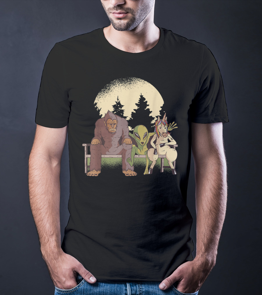 Creatures Monkey Alien Horse Forest Bench Scene T-Shirt