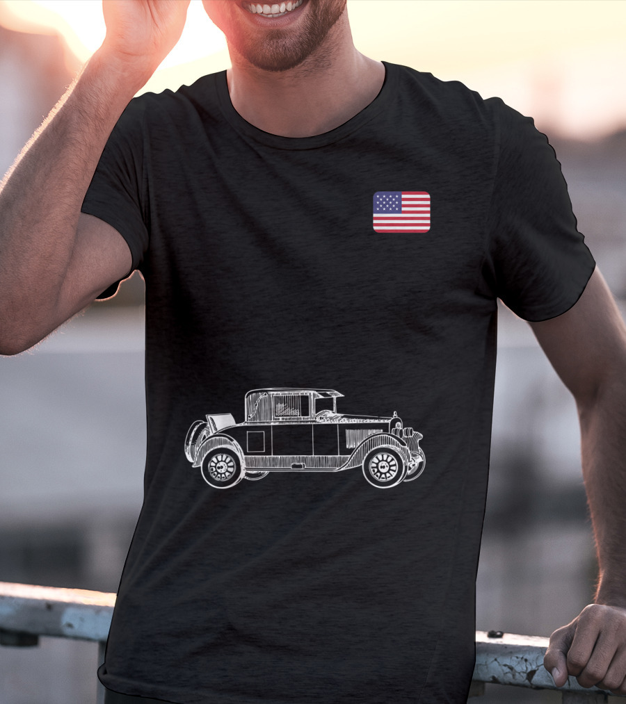 Classic Car USA American Flag Racing Patriotic Vintage Automobile T-Shirt