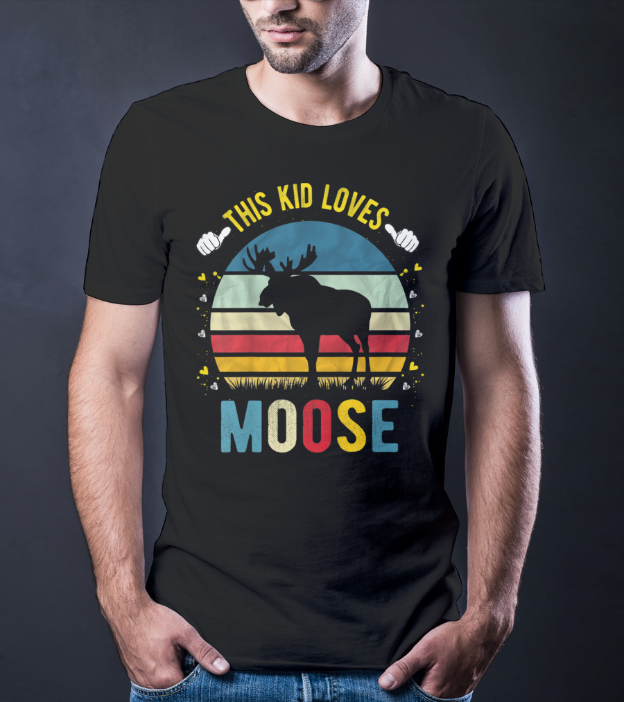 This Kid Loves Moose Retro Silhouette Boys And Girls Moose T-Shirt