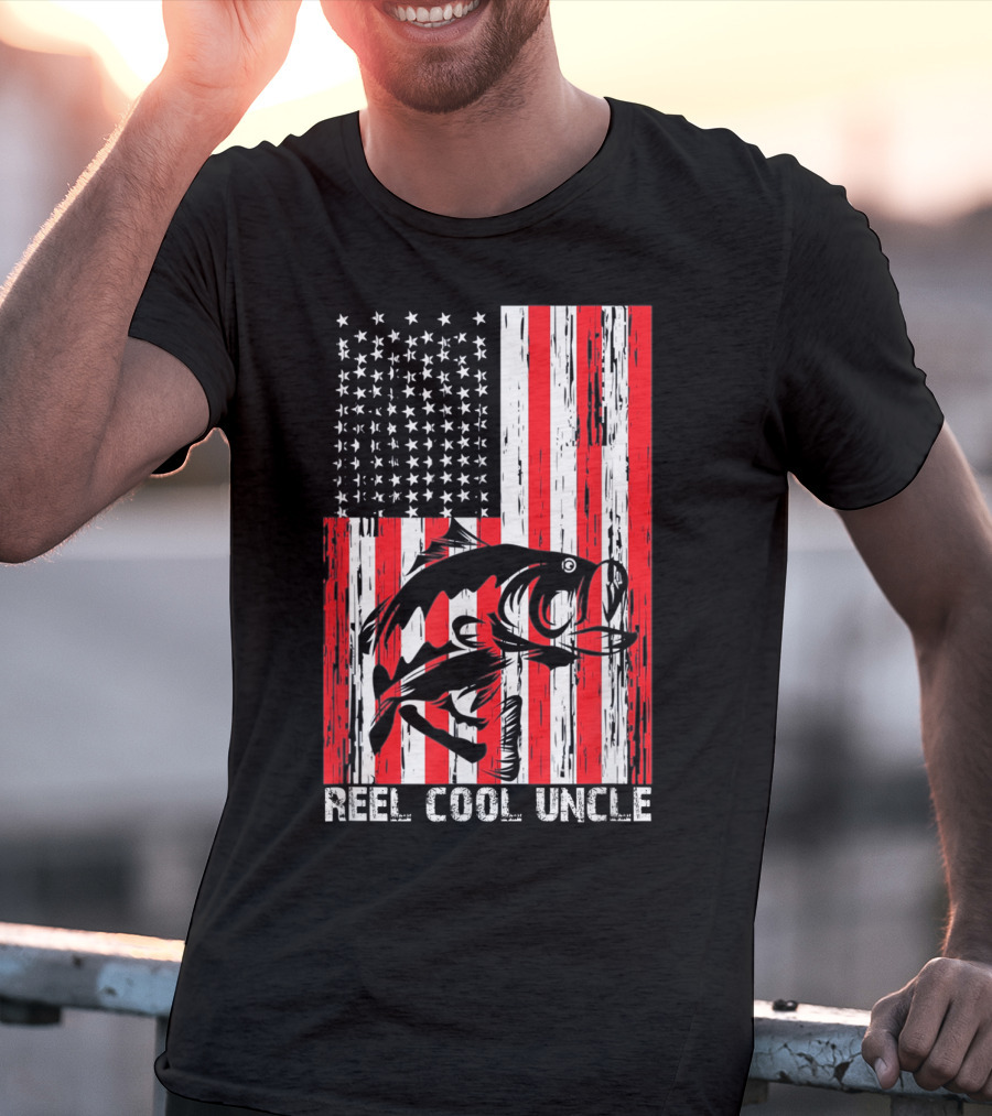 Reel Cool Uncle Vintage Fisherman American Flag T-Shirt