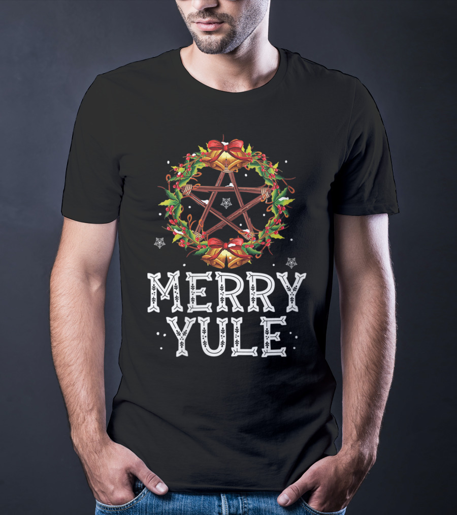 Merry Yule Holly Wreath With Pentagram And Bells T-Shirt