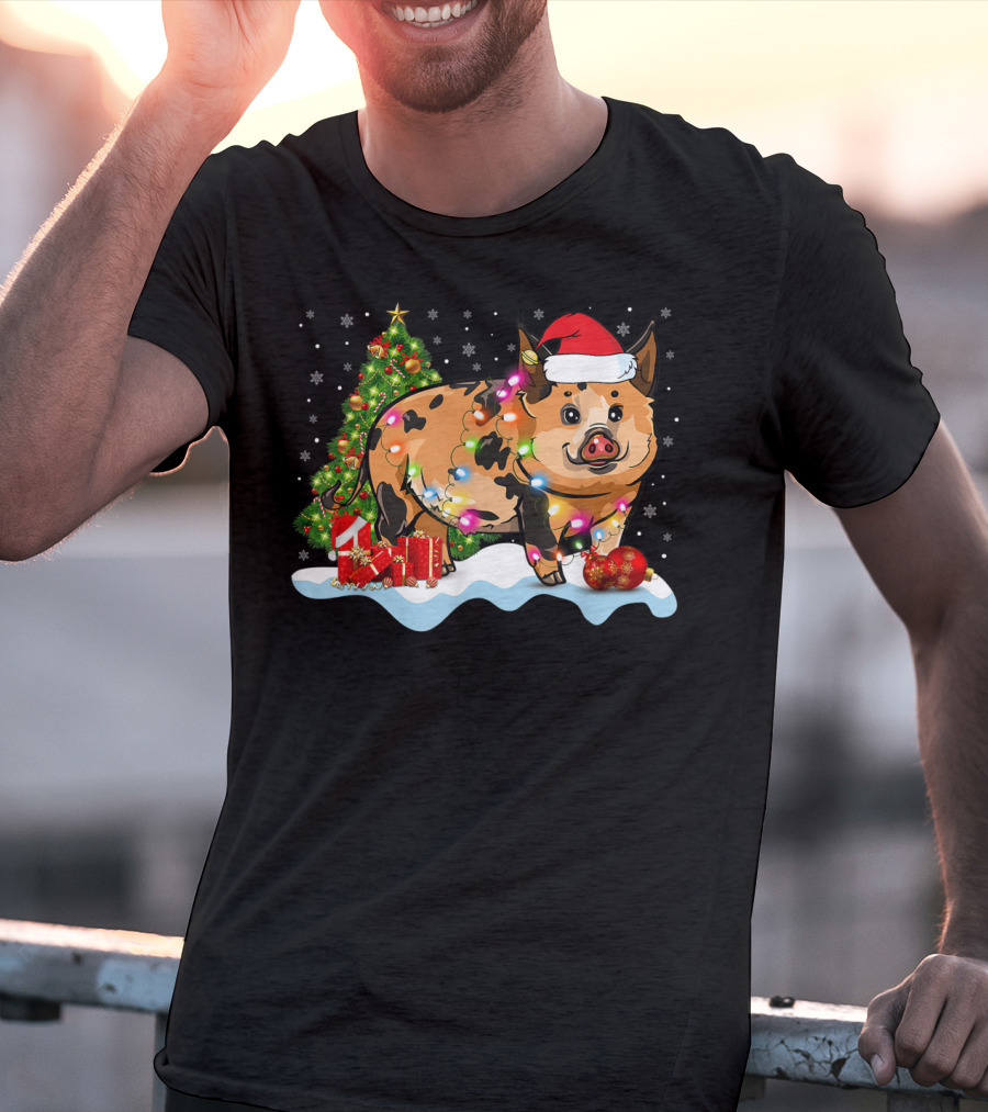 Kunekune Pig Santa Hat Christmas Tree Lights Snowflakes T-Shirt