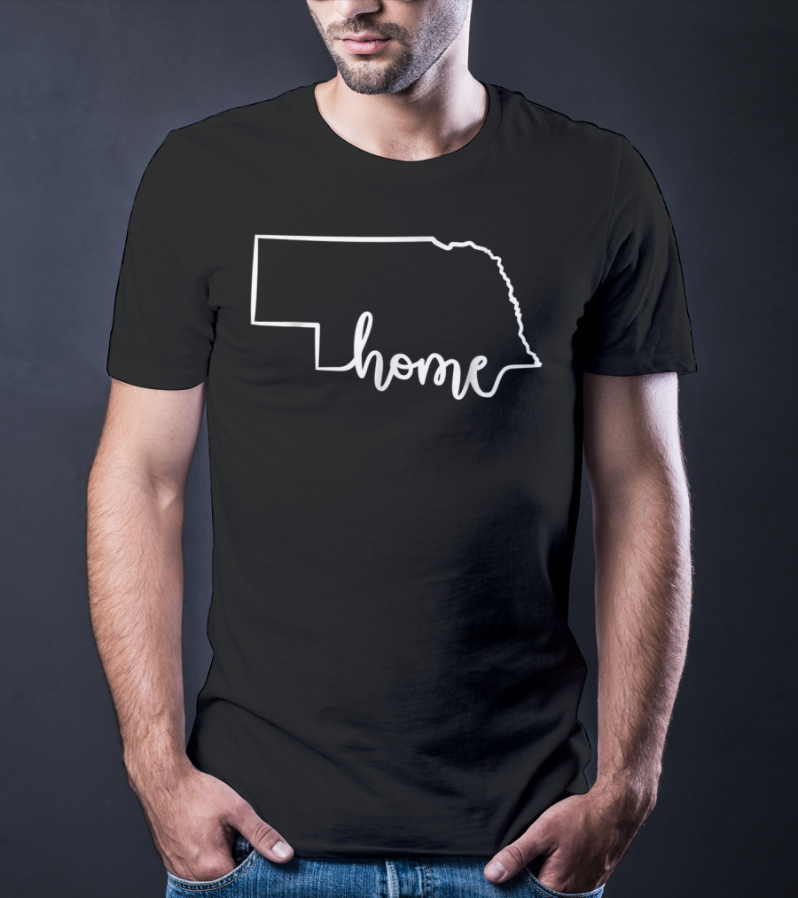Cute Nebraska Home Midwesterner State Outline Minimalist T-Shirt