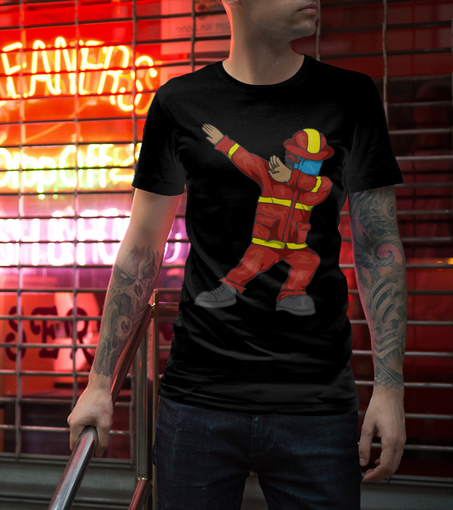 Dabbing Firefighter Cute Dancing Firefighter Red T-Shirt