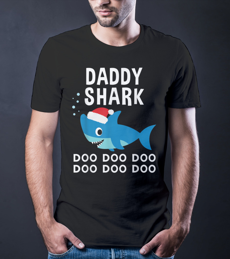 Daddy Shark Doo Doo Doo Doo Christmas T-Shirt