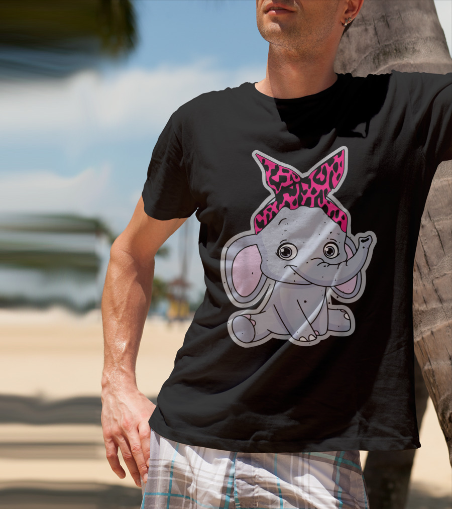 Elephants Cute Cartoon With Pink Leopard Bow T-Shirt