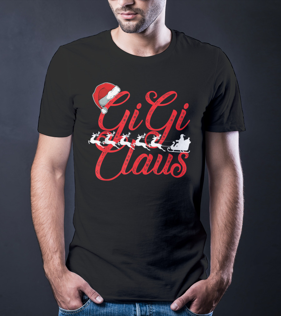Gigi Claus Santa Hat Reindeer Sleigh Christmas Family T-Shirt
