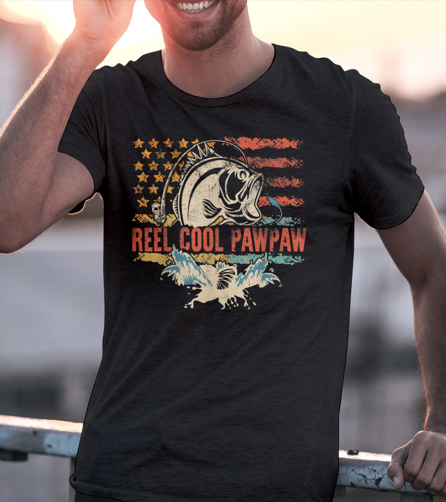 Reel Cool PawPaw Funny Fishing American Flag Bass T-Shirt