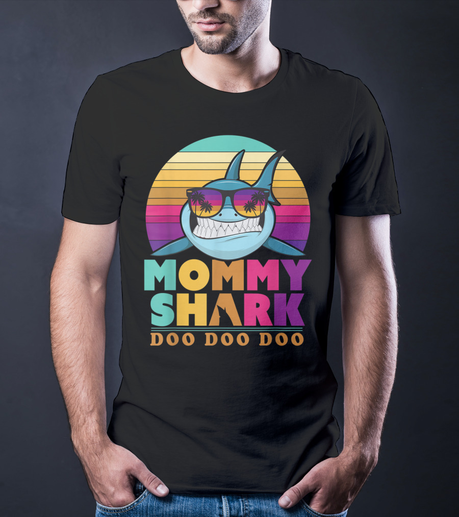 Mommy Shark Doo Doo Doo Retro Sunset With Sunglasses T-Shirt