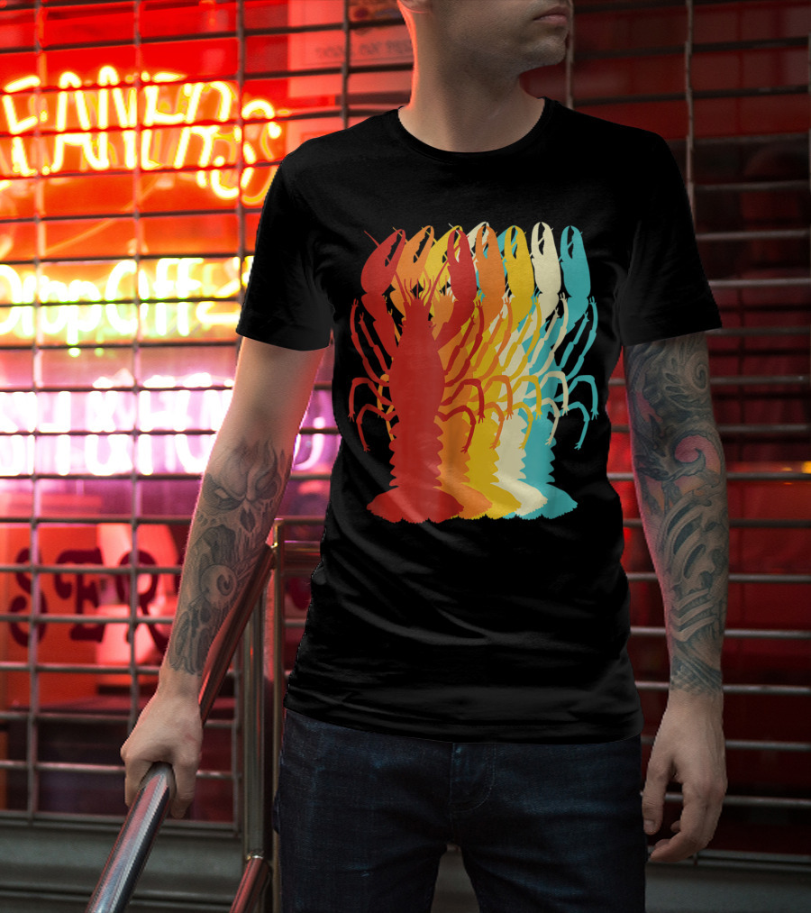 Retro Crawfish Rainbow Cajun Crayfish Novelty T-Shirt