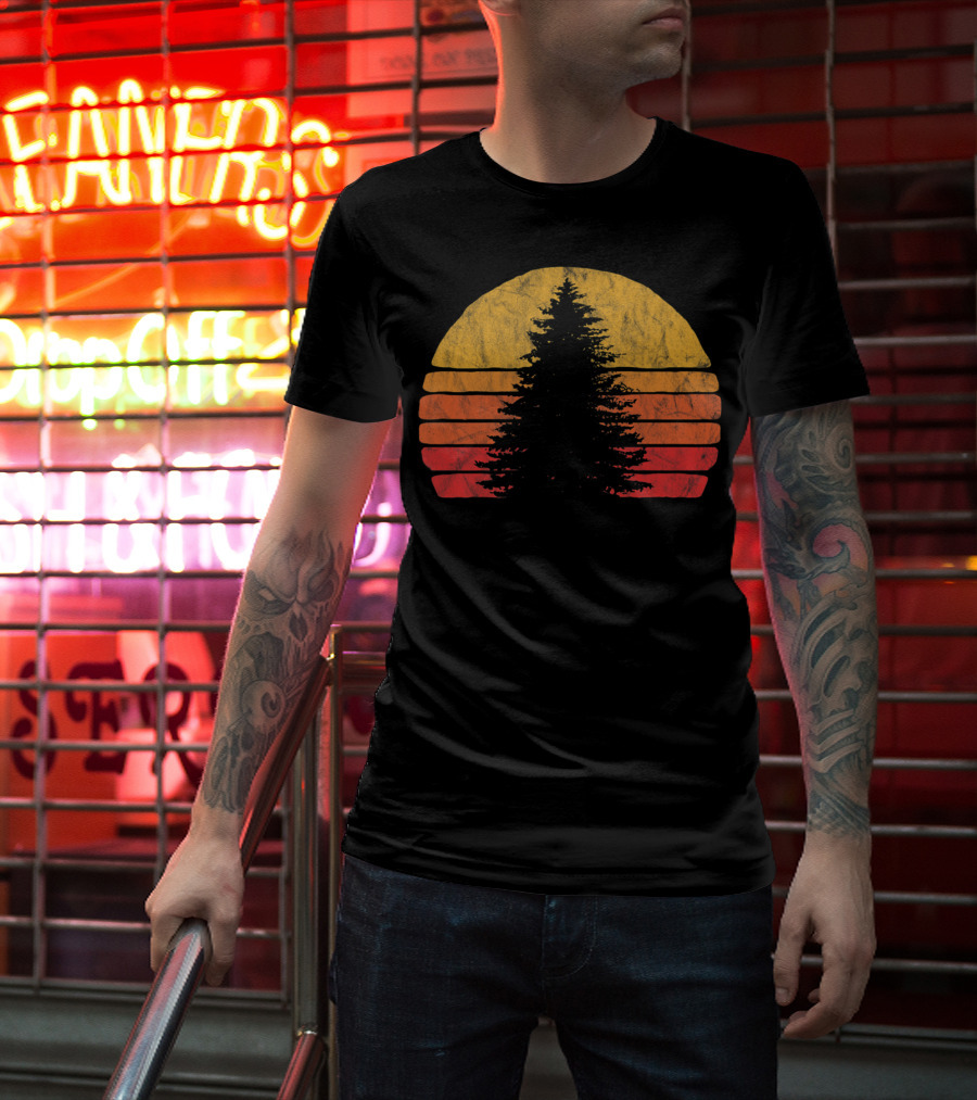 Retro Sunset Pine Tree Silhouette Minimalist T-Shirt