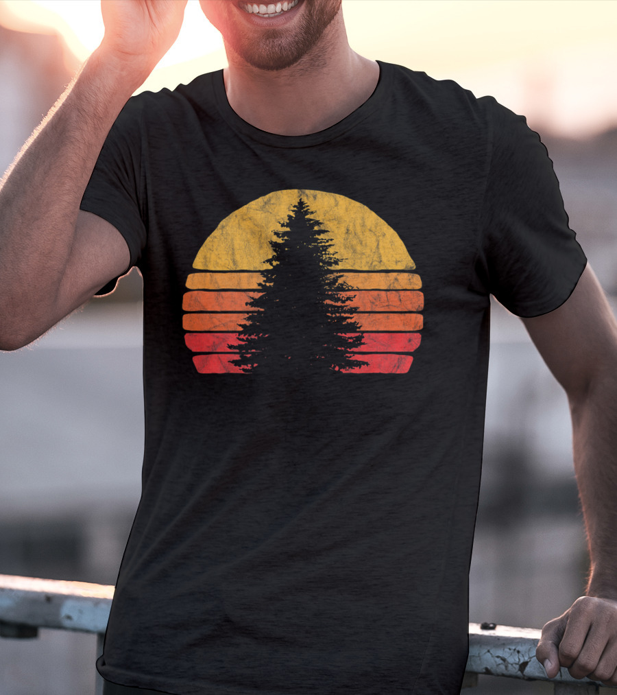 Retro Sunset Pine Tree Silhouette Minimalist T-Shirt