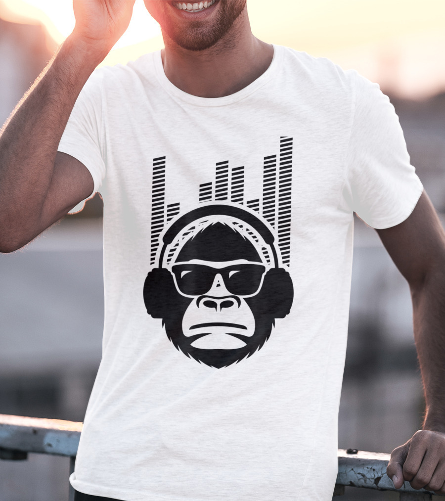 Solid Jammin Monkey Rockin Headphones Shades Music Vibes T-Shirt