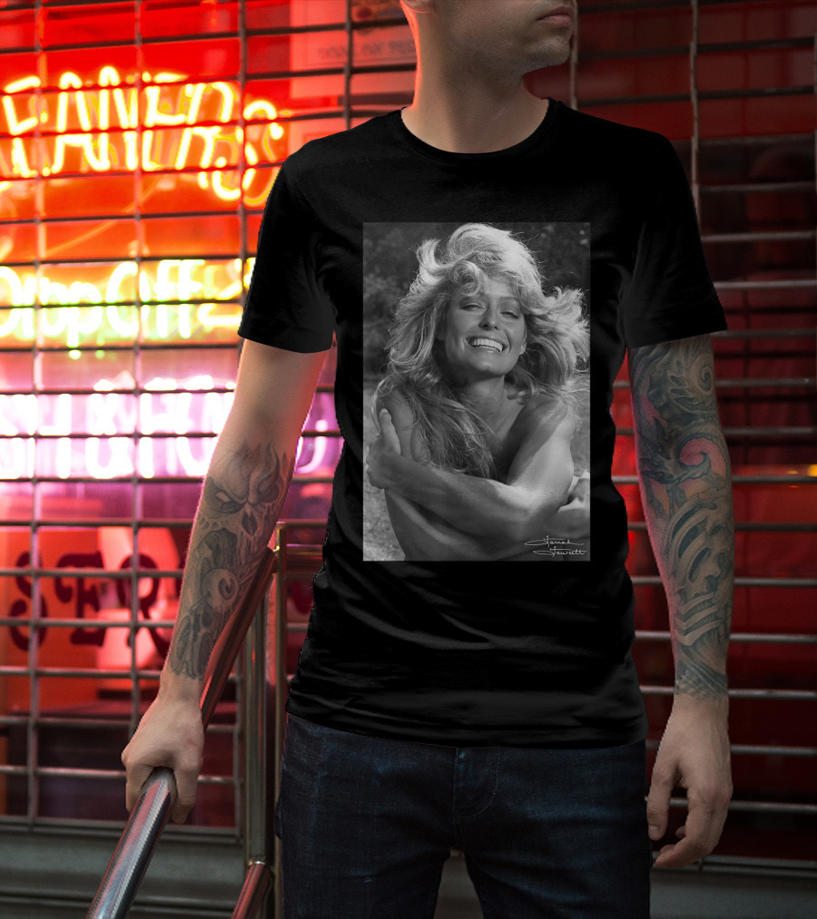 Mens Farrah Fawcett Signature Black And White Close Up T-Shirt