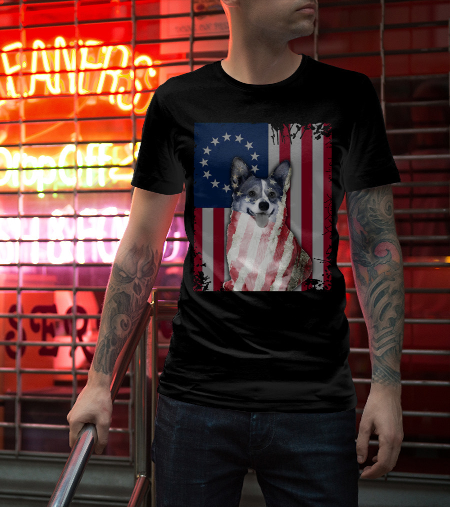 Corgi Betsy Ross US American Flag Costume With Stars And Stripes Background T-Shirt