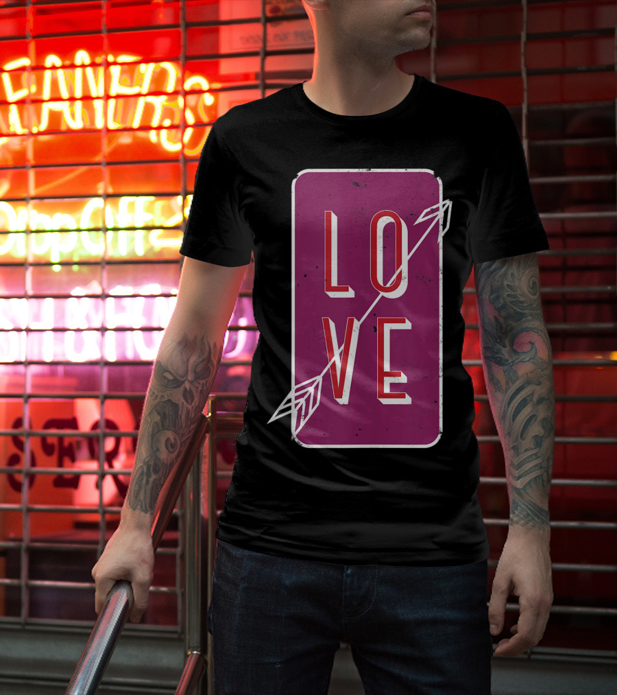 Vintage Arrow Love Classic Romantic Couple T-Shirt