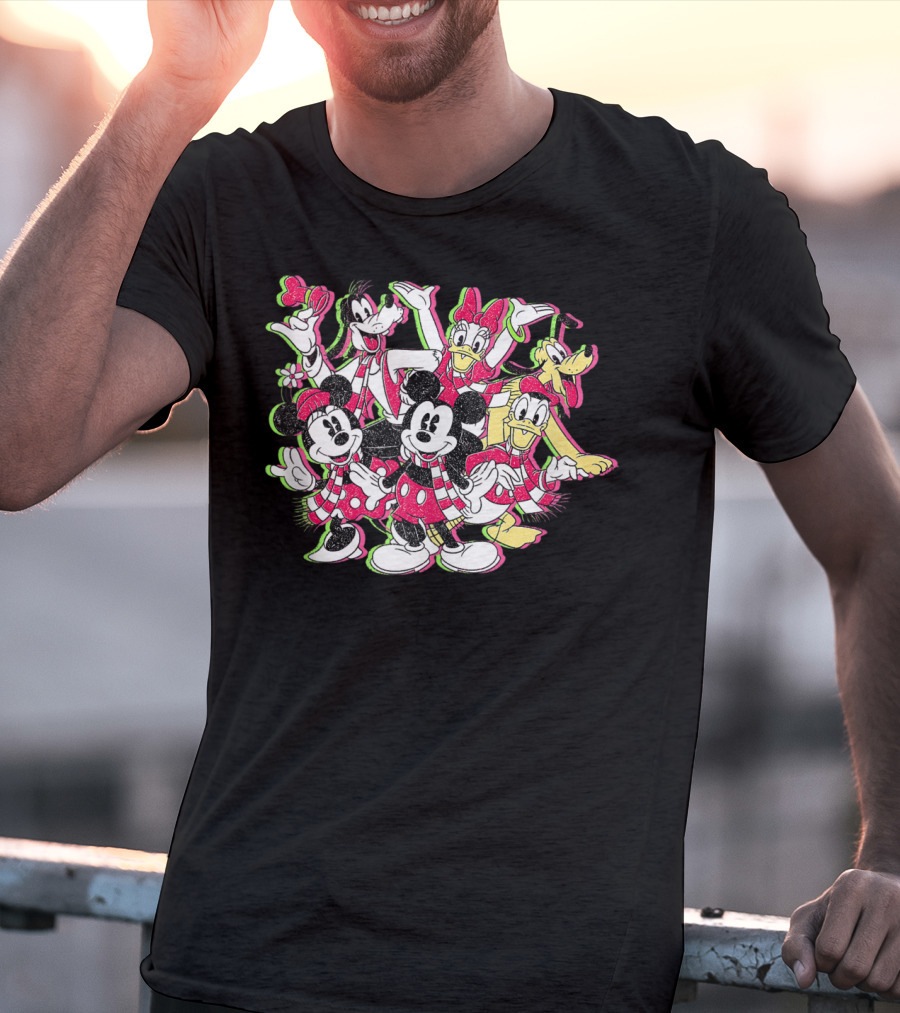 Disney Classic Characters Featuring Mickey Minnie Donald Goofy And Daisy T-Shirt