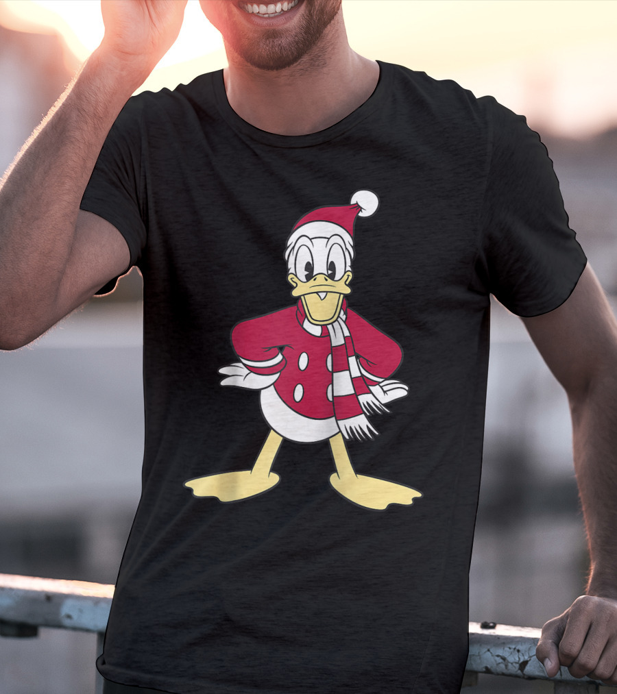 Disney Donald Duck Christmas Classic Portrait Santa Suit And Scarf T-Shirt