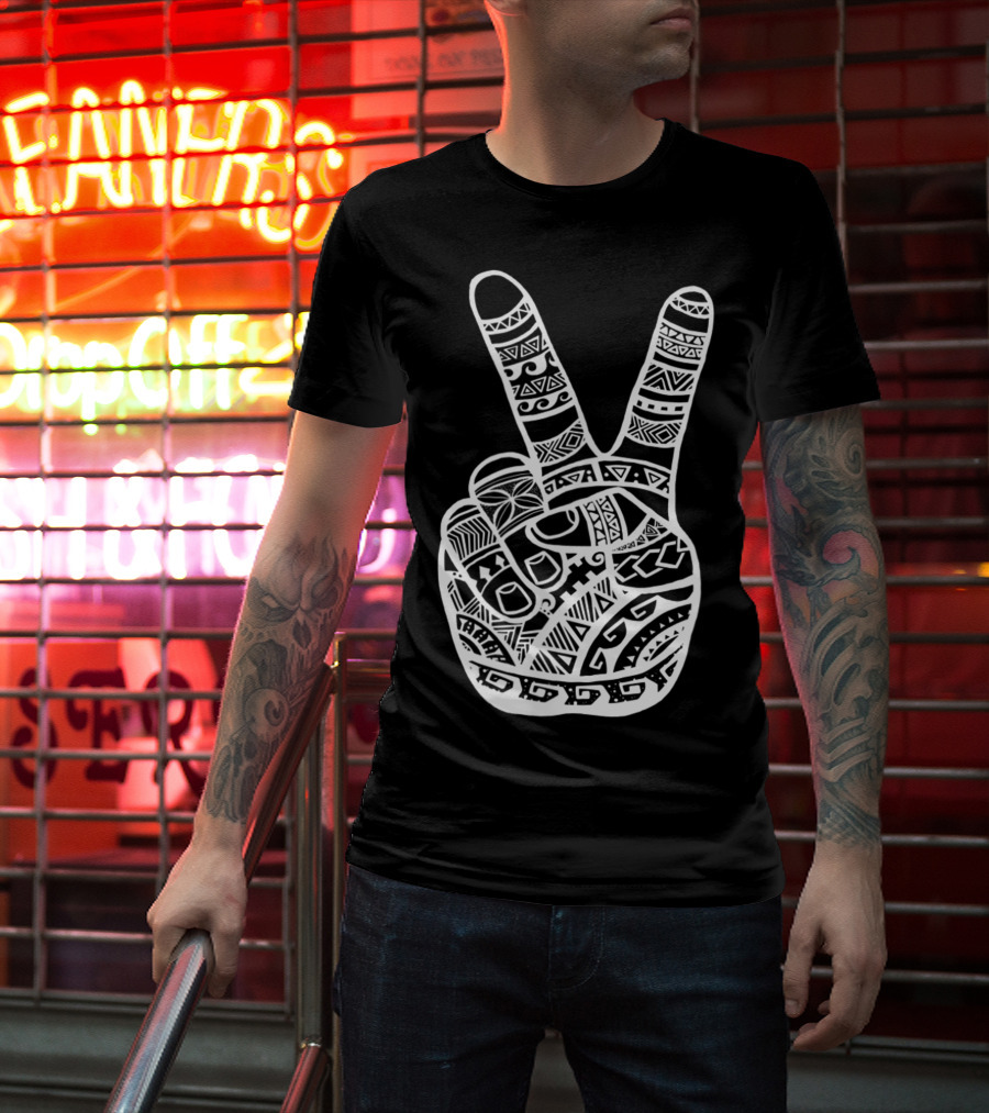 Boho Tiki Tattoo Polynesian Peace Sign Hand T-Shirt