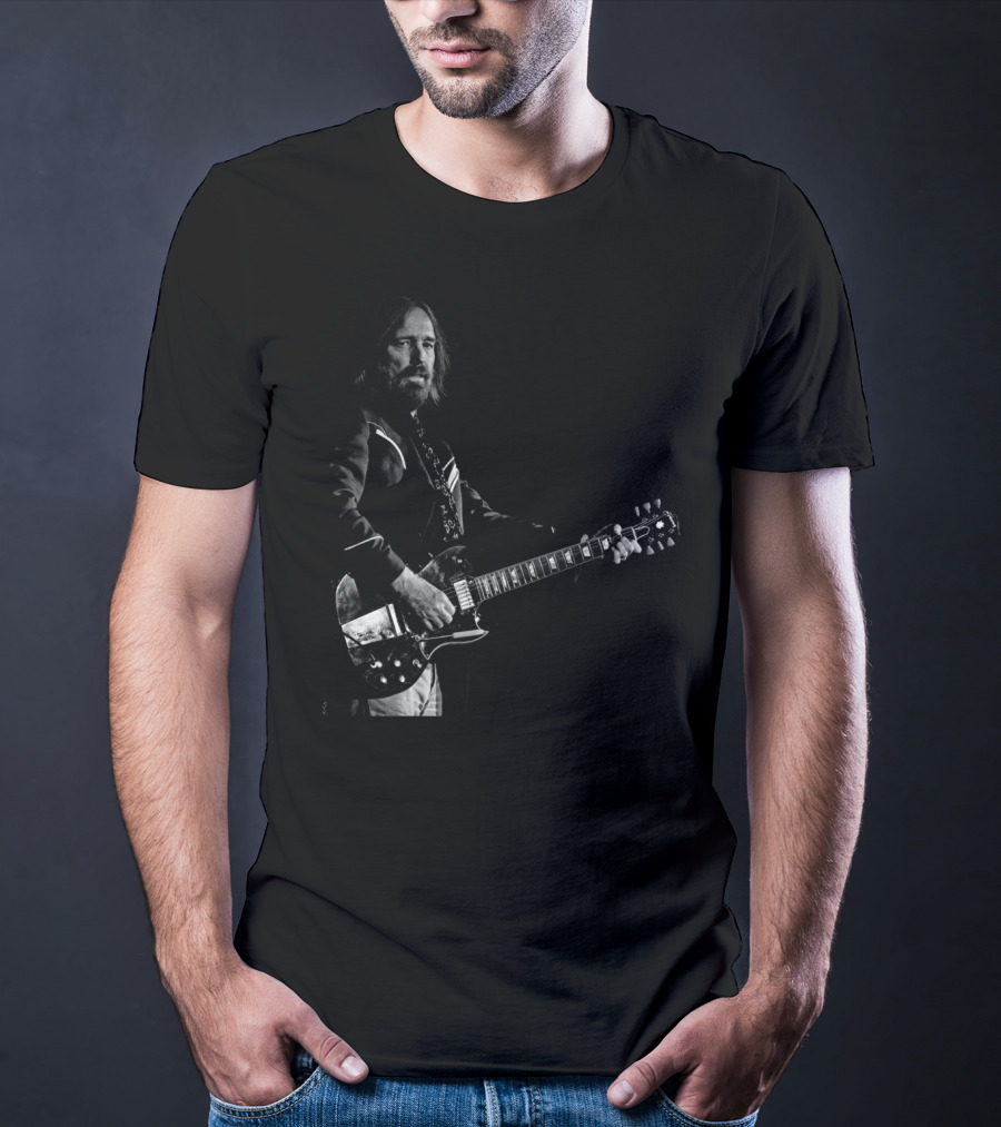 Retro Tom Petty Legends Never Die Love Guitarist T-Shirt