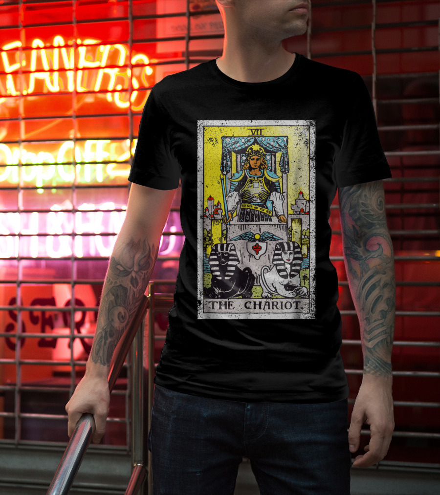 VII The Chariot Tarot Card T-Shirt