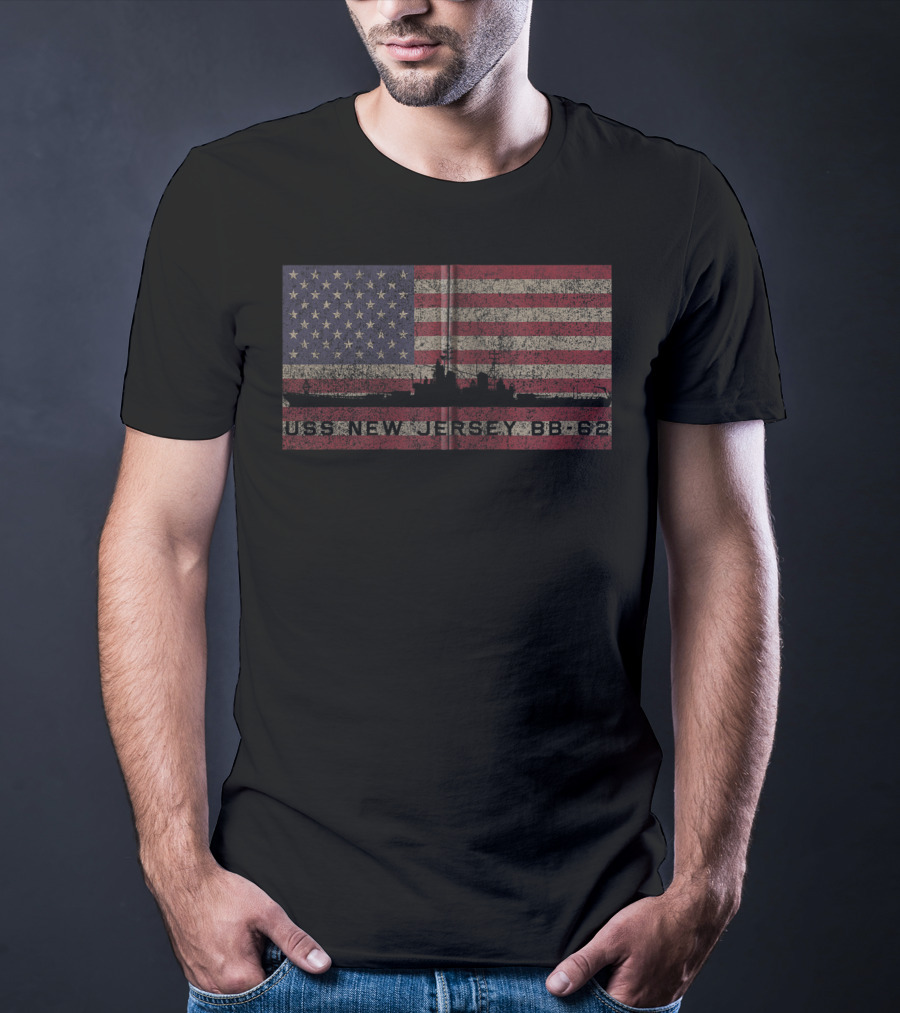 American Flag USS New Jersey BB 62 Battleship Silhouette USA T-Shirt