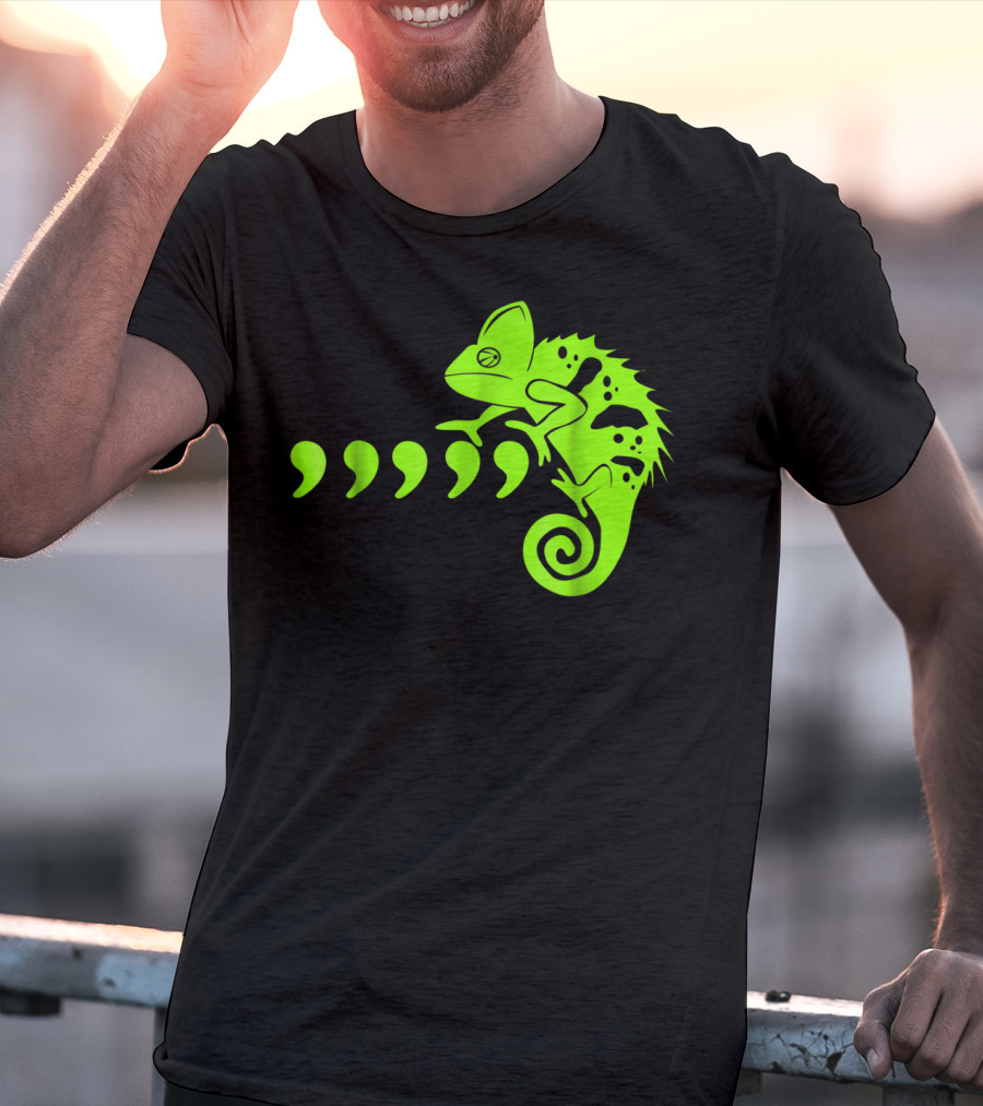 Comma Chameleon Love Country Music T-Shirt